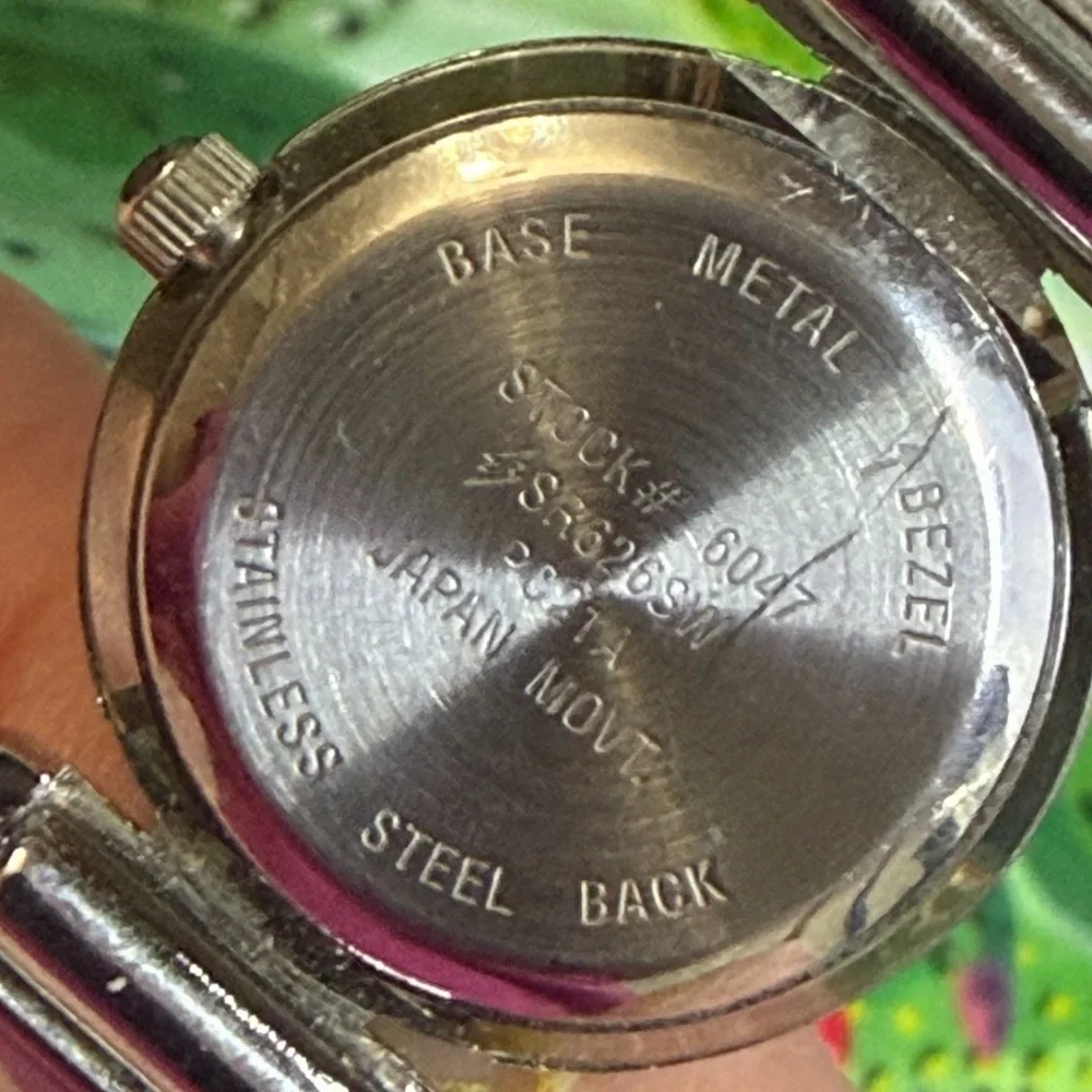 Vintage Silver Watch with Multi Chain Japan movt